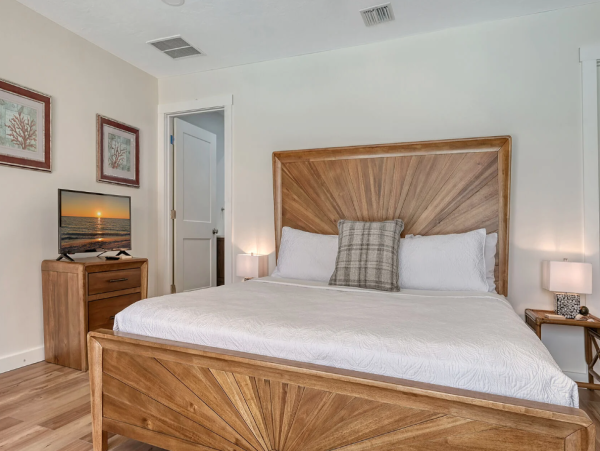 Beachside Getaway Four Bedroom Vacation Rental in Siesta Key